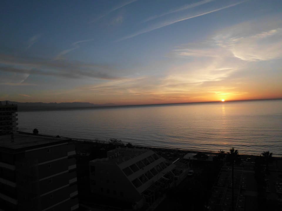 Sonnenaufgang vom Balkon Hotel Riu Nautilus - Adults only