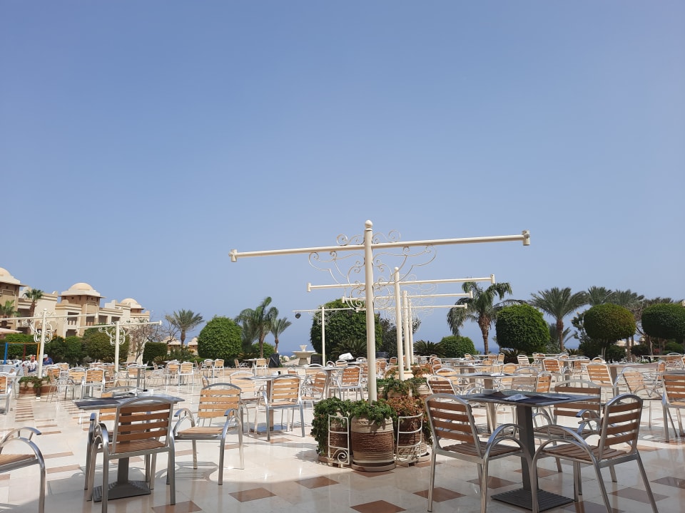 Gastro Serenity Alpha Beach