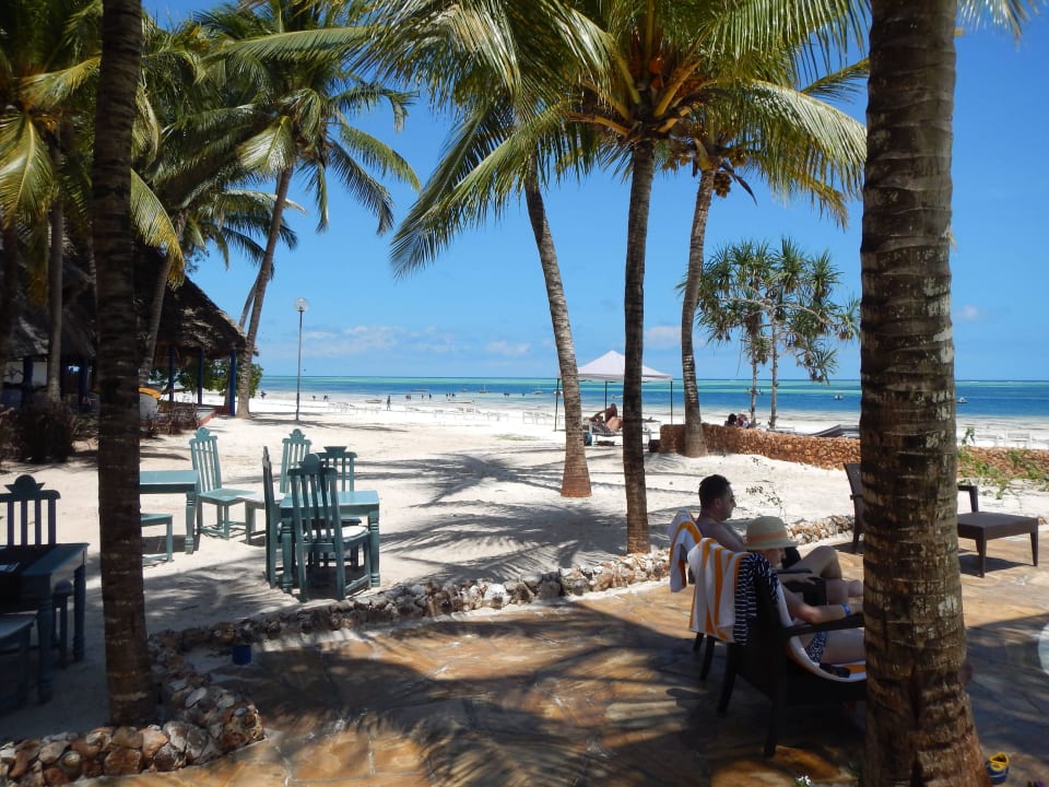 Widok z restauracji Hotel Kiwengwa Beach Resort