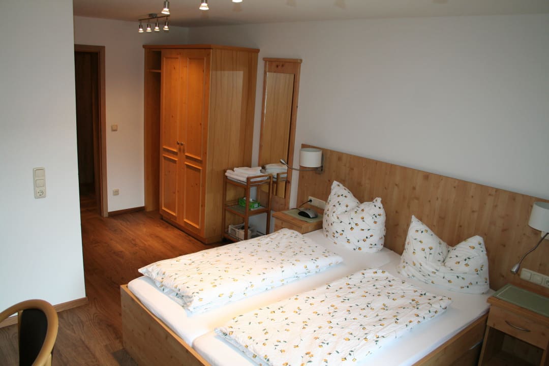 FeWo12 2. Schlafzimmer mit 2 bis 3 Betten Ferienwohnungen Concordia