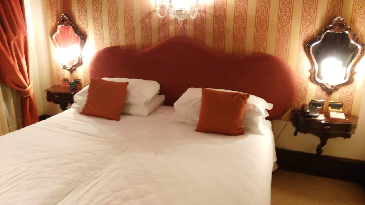 Zimmer 200 Hotel Ruzzini Palace