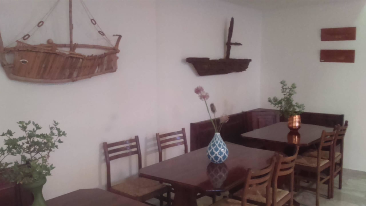 Aufenthaltsbereich Hotel Aris