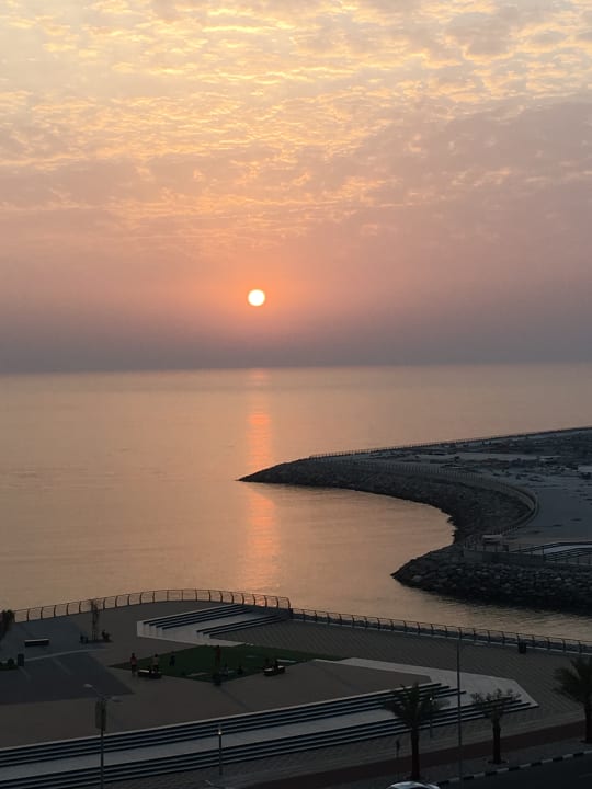 Sonnenuntergang DoubleTree by Hilton Resort & Spa Marjan Island