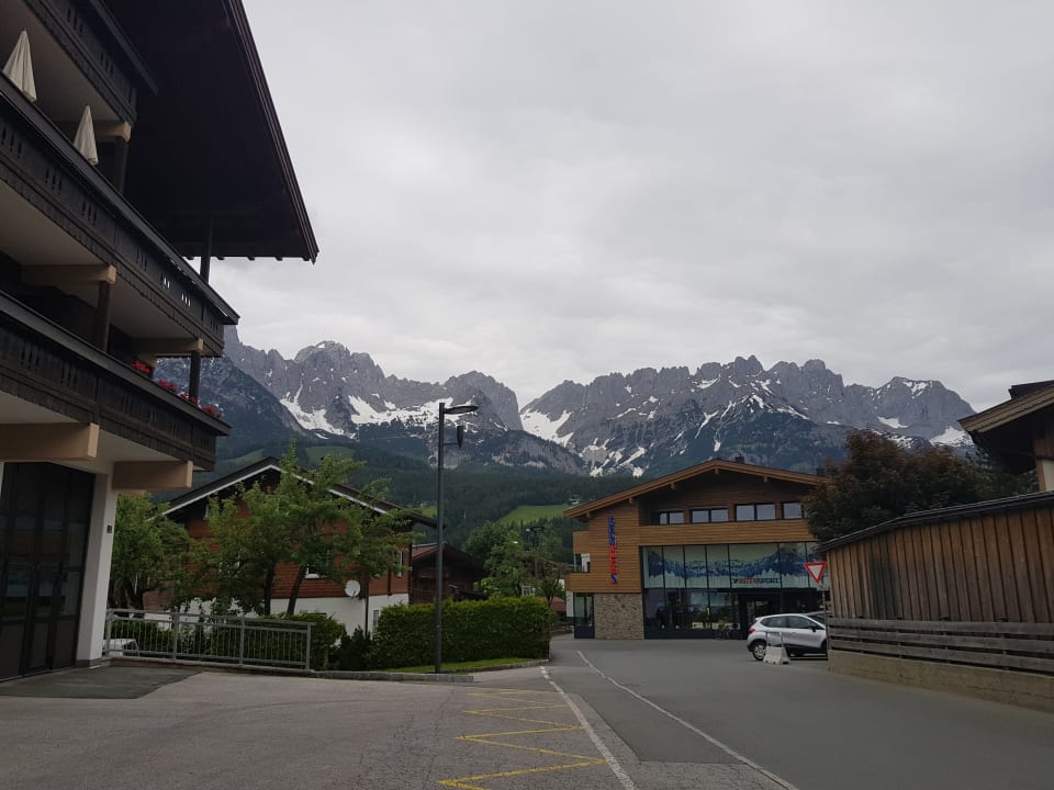 Außenansicht Tirol Lodge