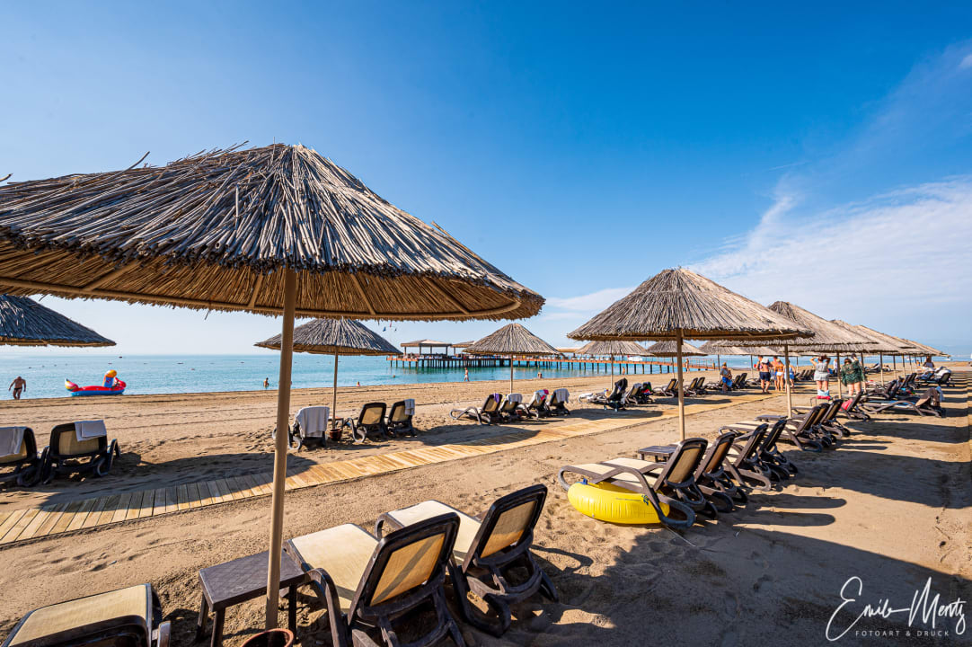 Strand Gloria Serenity Resort