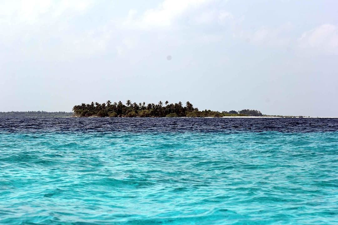Eine der Robinsoninseln NH Collection Maldives Reethi Resort