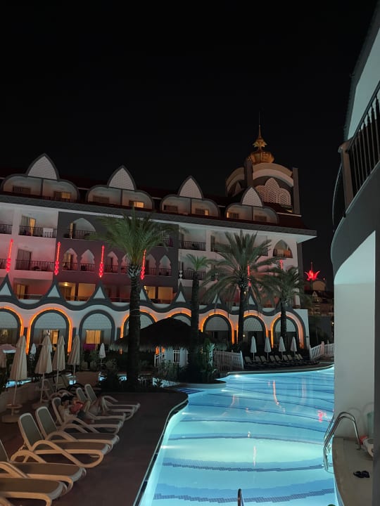 Außenansicht Well Palace Side