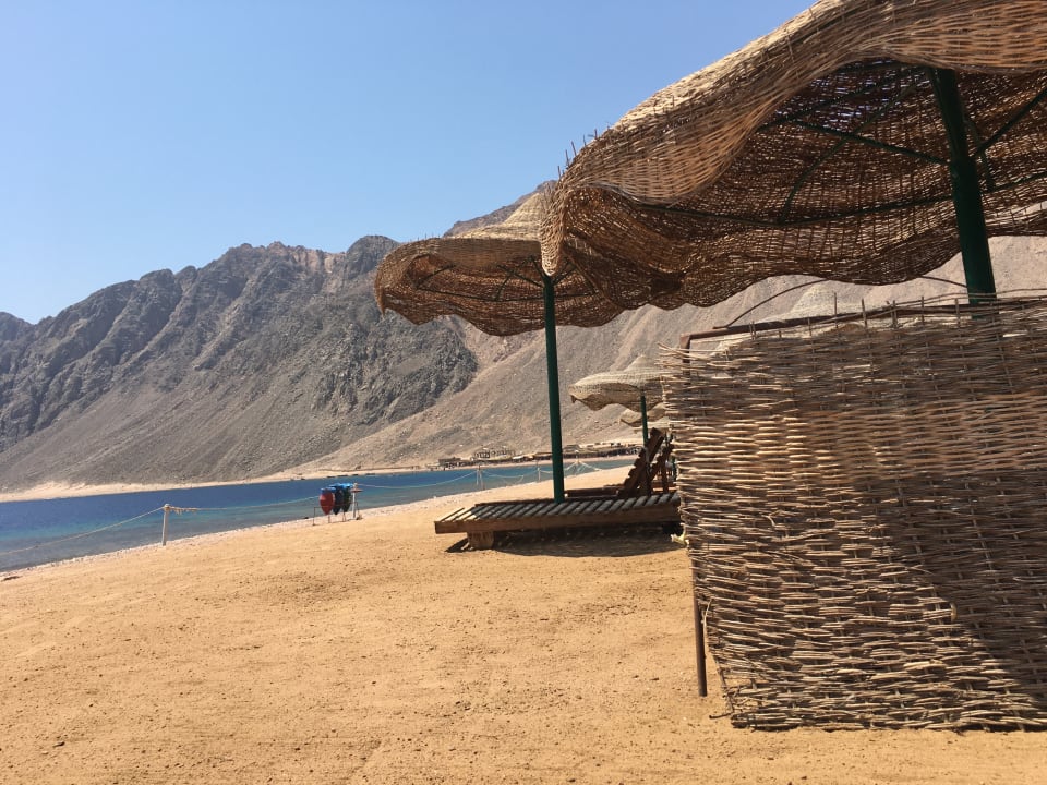 Strand Happy Life Village