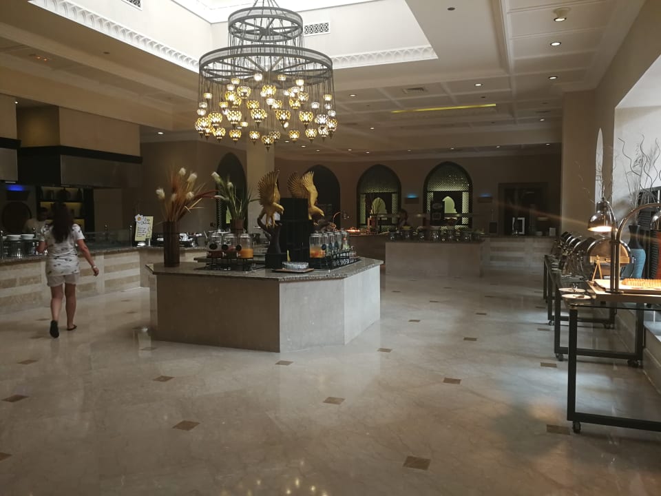 Gastro Miramar Al Aqah Beach Resort