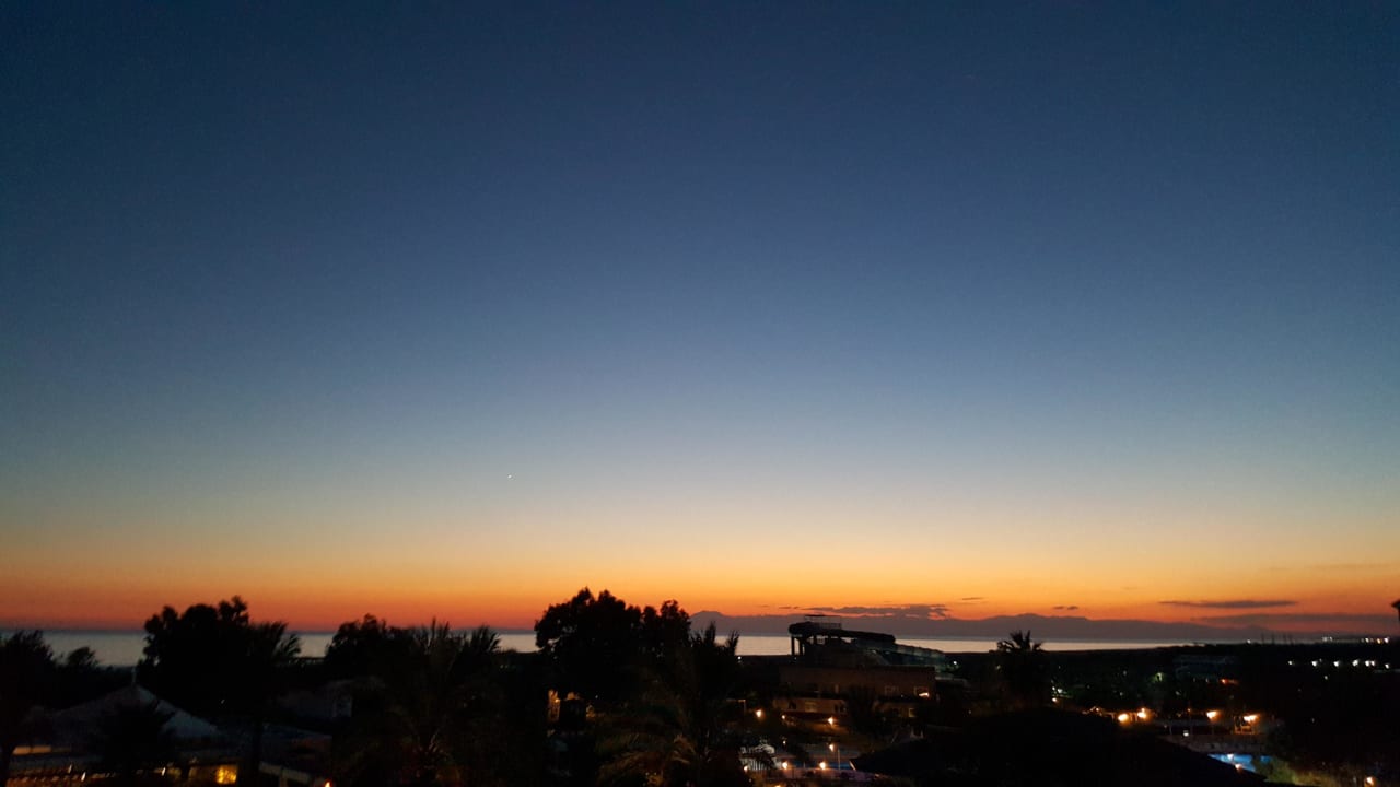 Sonnenuntergang  Sunis Elita Beach Resort & Spa