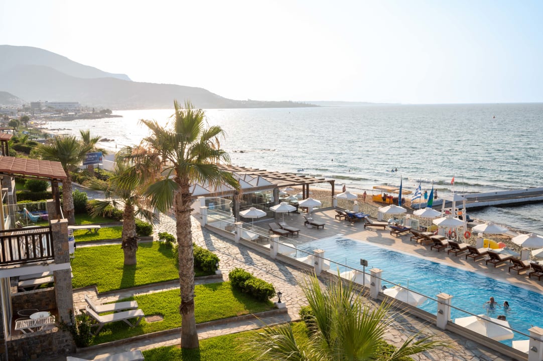 Ausblick Alexander Beach Hotel & Village Resort