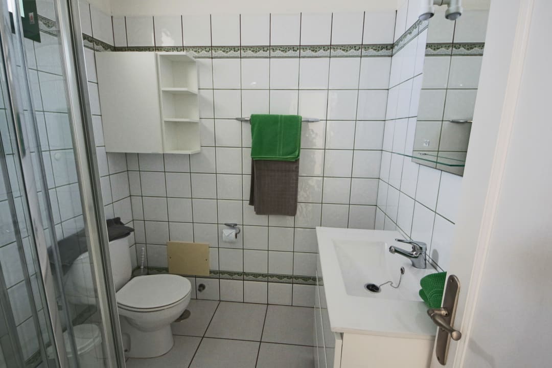 Zimmer IVV.SL Ferienhaus Vieja 5
