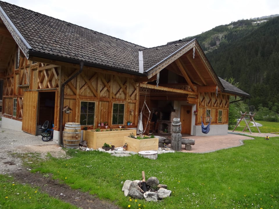 Stadel mit Grill, Stube und Spielzimmer Biobauernhof Loitzhof