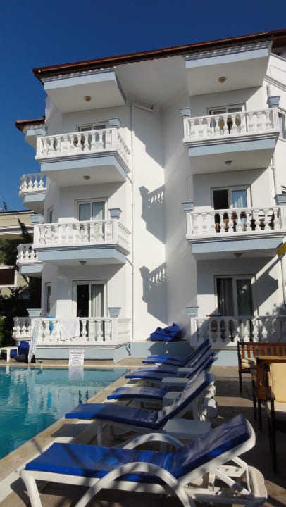 Karatas Apart Karatas Apart