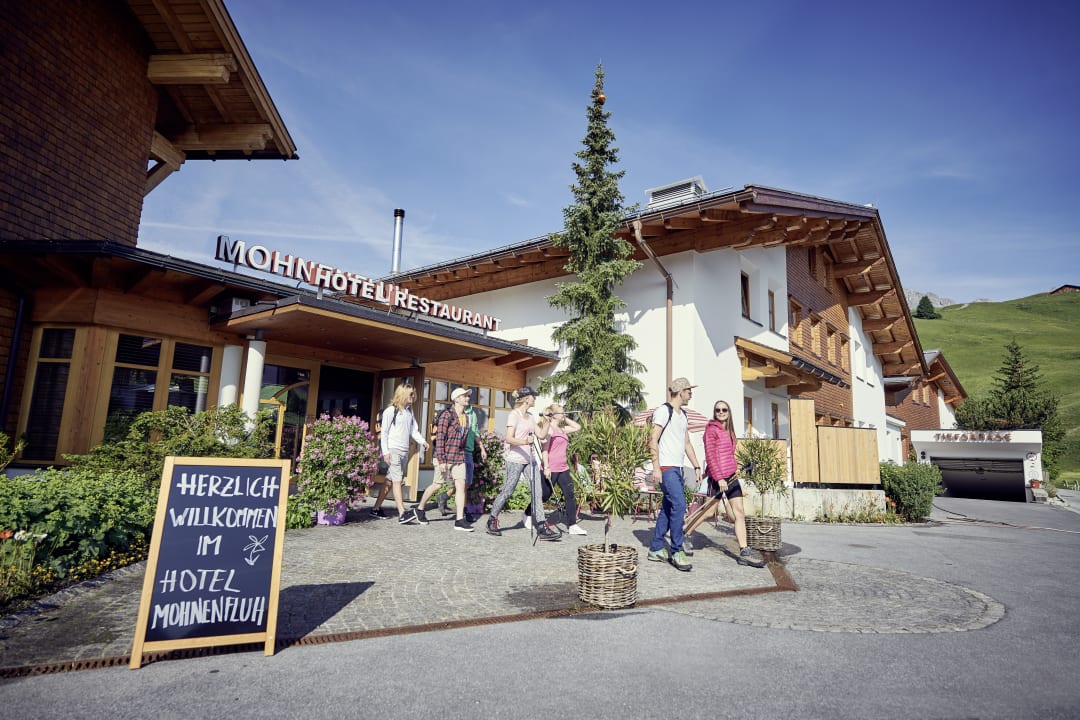 Lobby Hotel Mohnenfluh