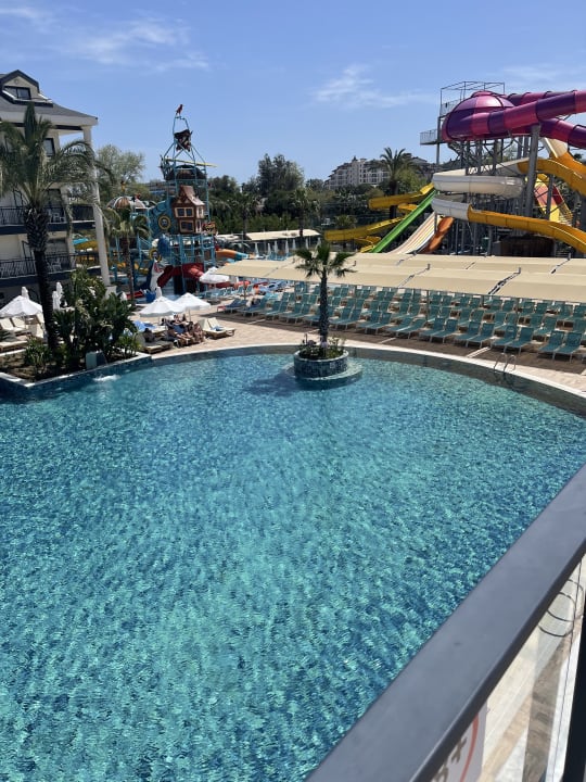 Pool Dream World Palace Hotel