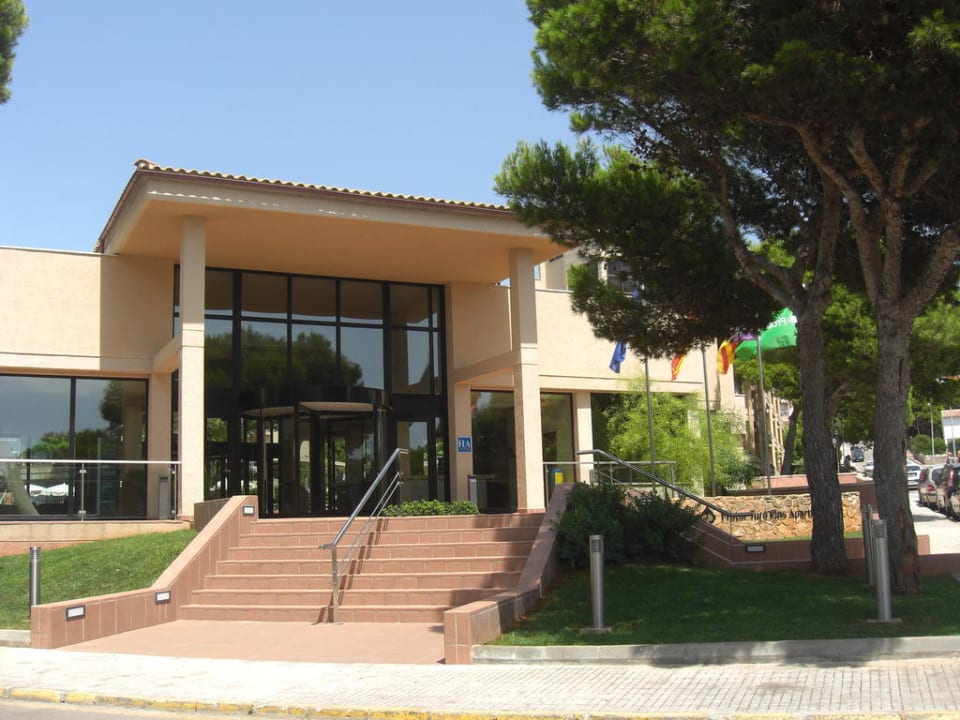 Eingangshalle von außen Protur Turo Pins Hotel