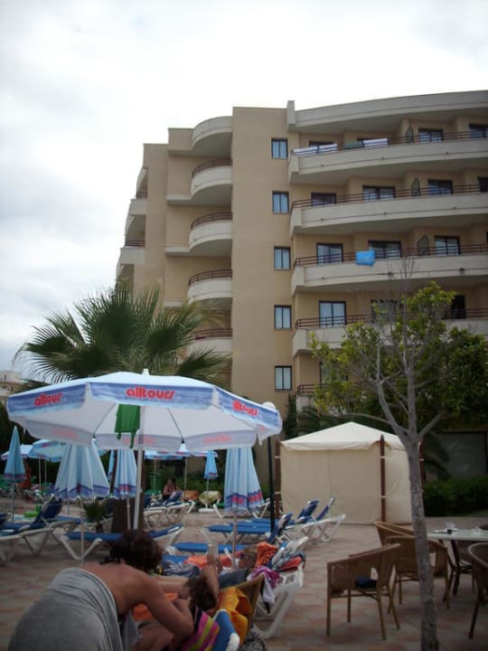 Blick auf Haus 1 allsun App.-Hotel Orient Beach