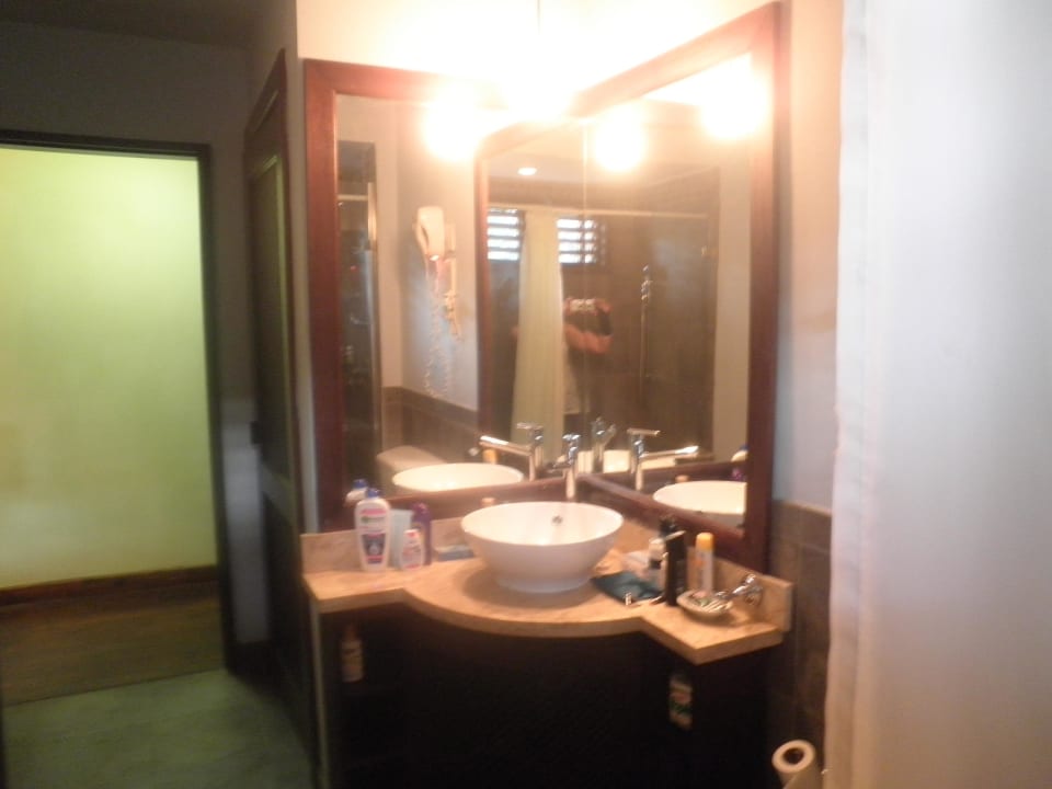 Bad Sunset at the Palms Resort - Adults Only