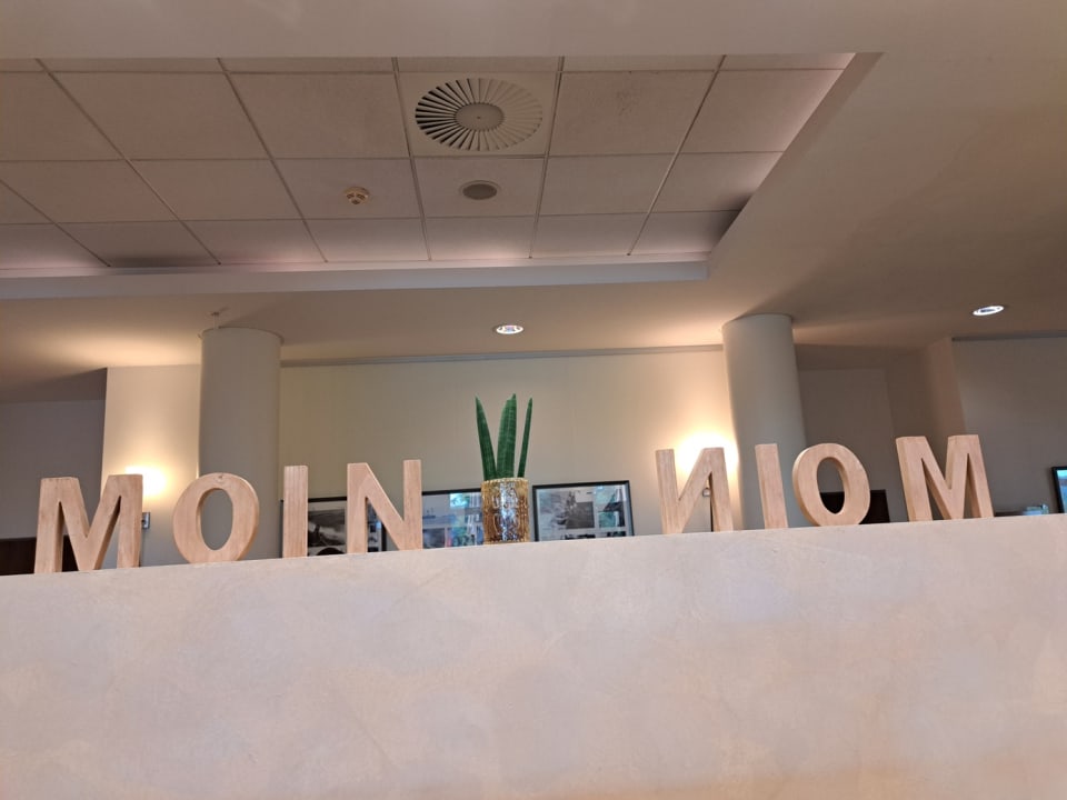 Lobby elaya hotel hamburg finkenwerder