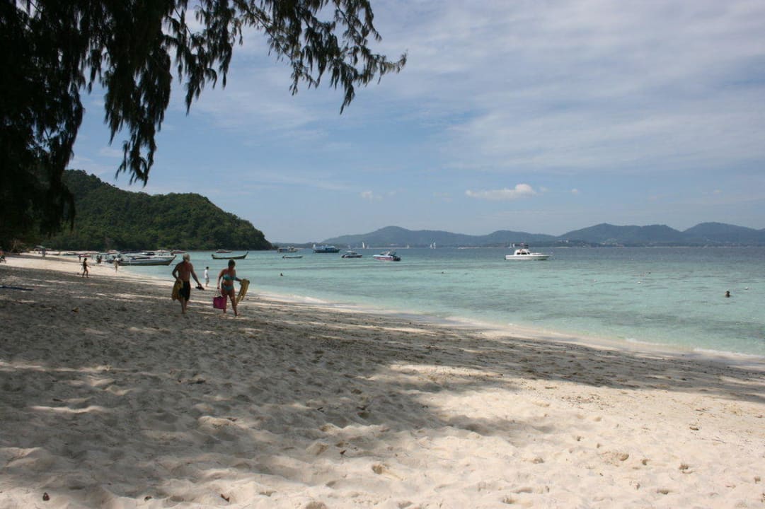 Strand Hotel Coral Island Resort