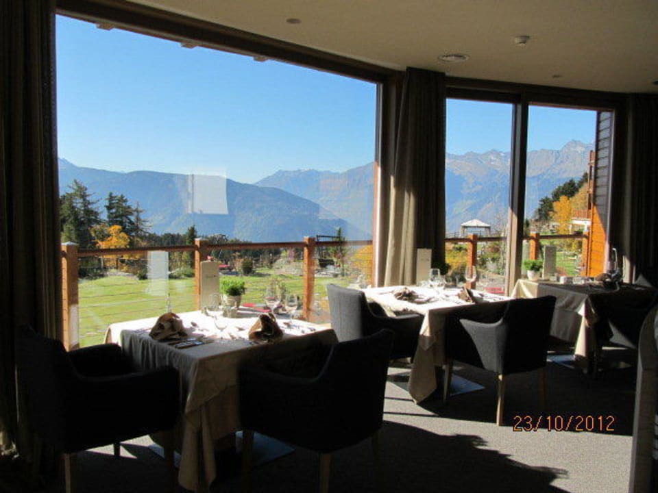 Restaurant mit Ausblick Hotel Chalet Mirabell