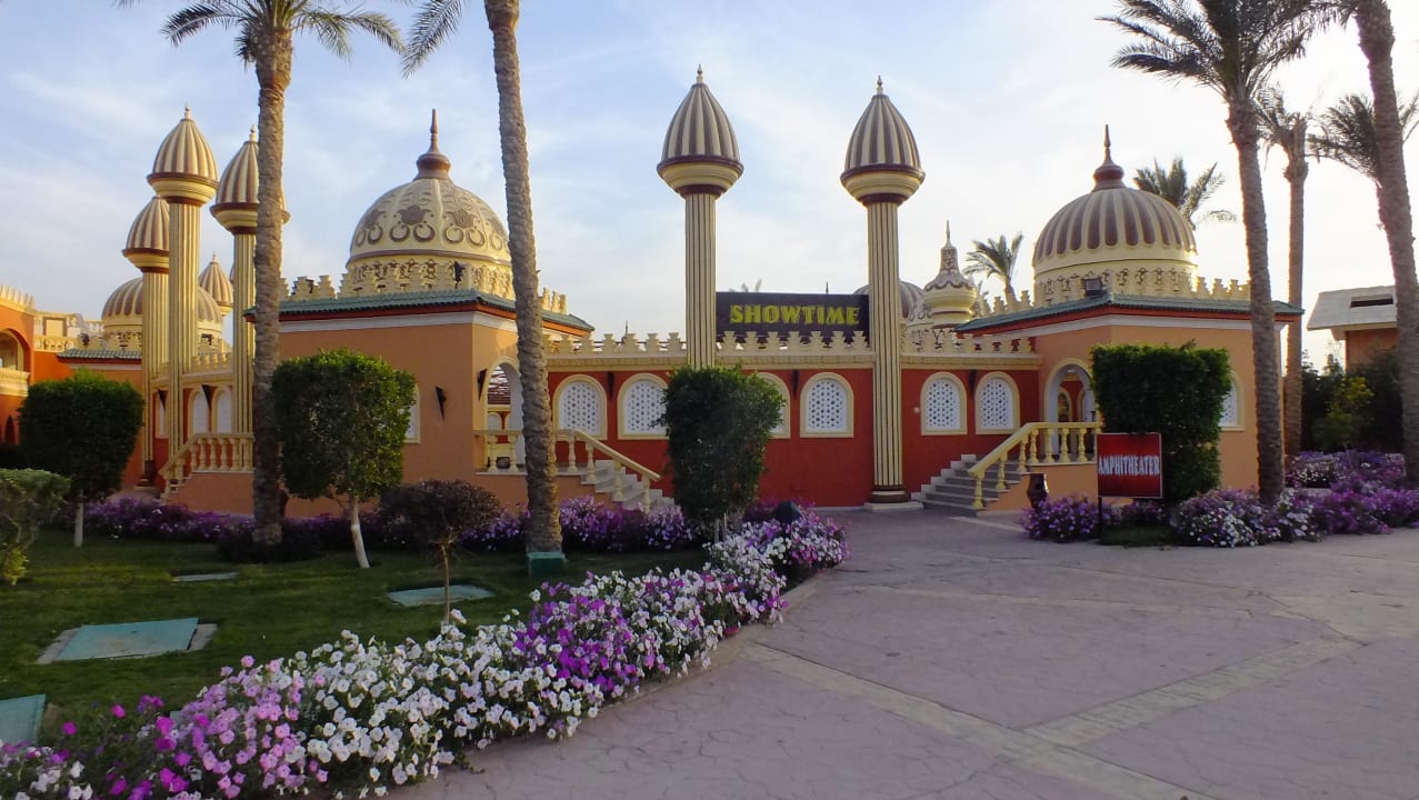 Sehr schöne Gartenanlage Pickalbatros Alf Leila Wa Leila Resort - Neverland Hurghada