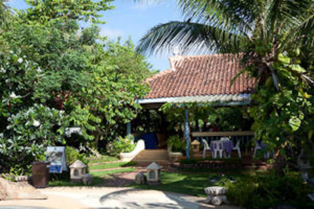 Blick Pool zum Bar/Frühstücks Terrasse Aochalong / Ao Chalong Villa & Spa