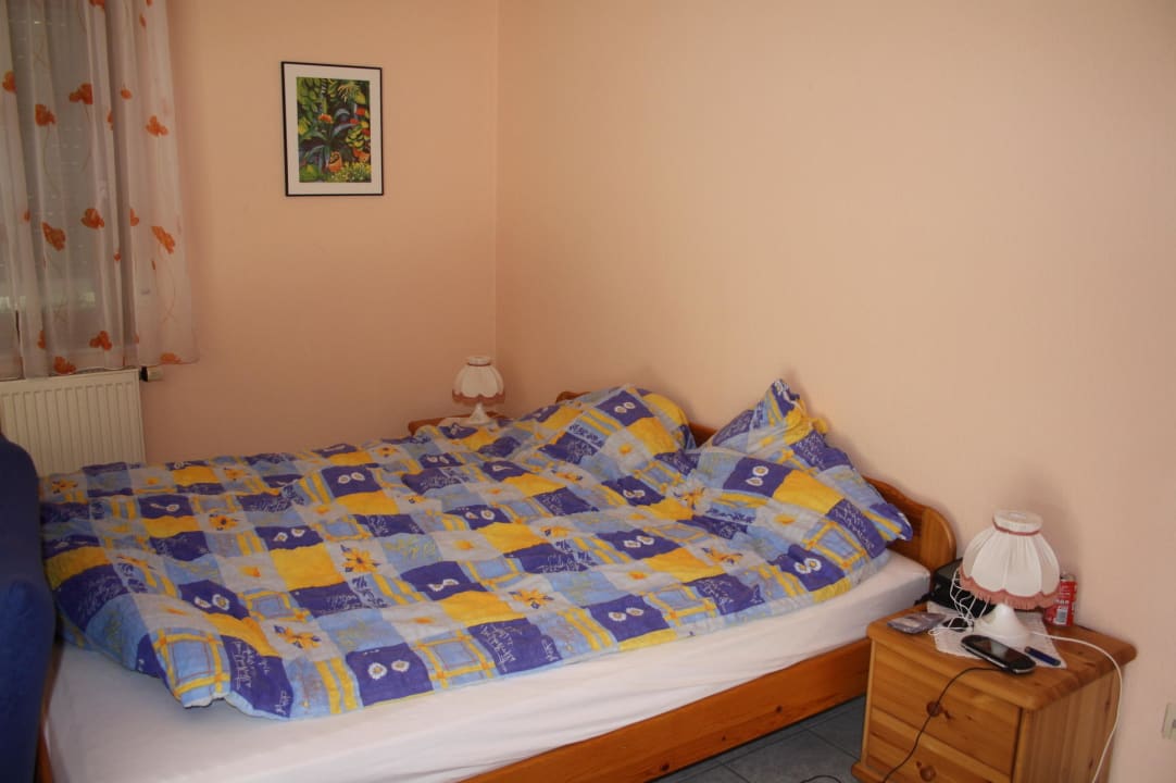 Zimmer  Gästehaus Büttner