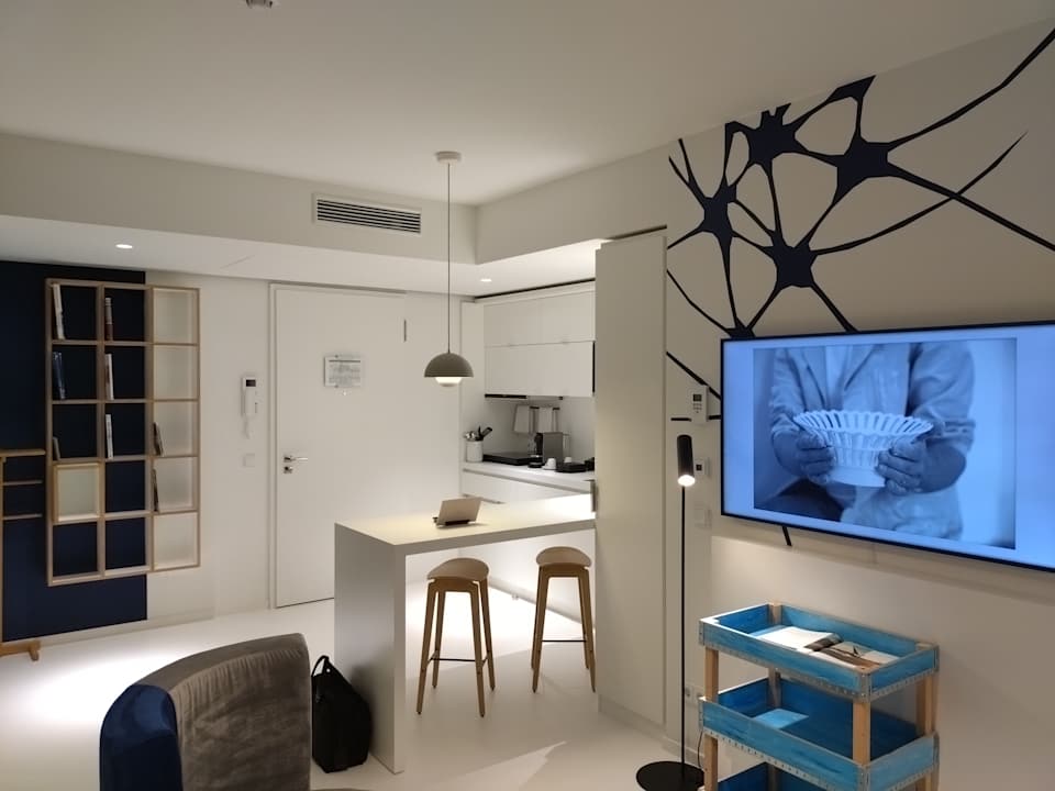 Zimmer KPM Hotel & Residences