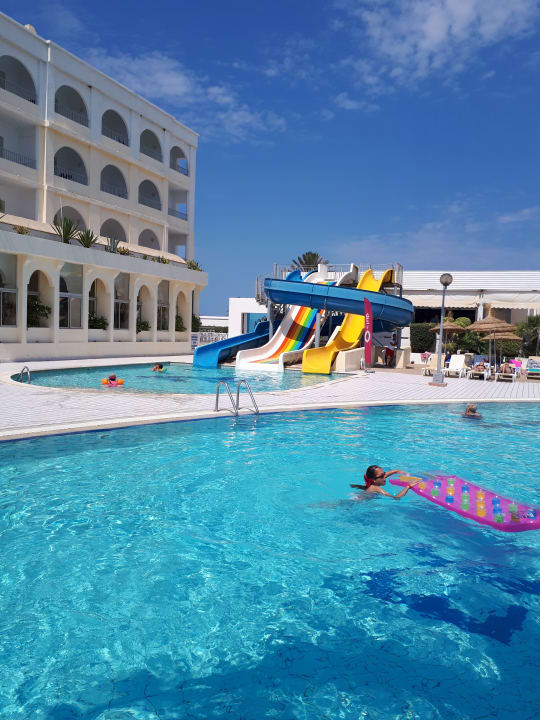 Pool El Mehdi Beach Resort