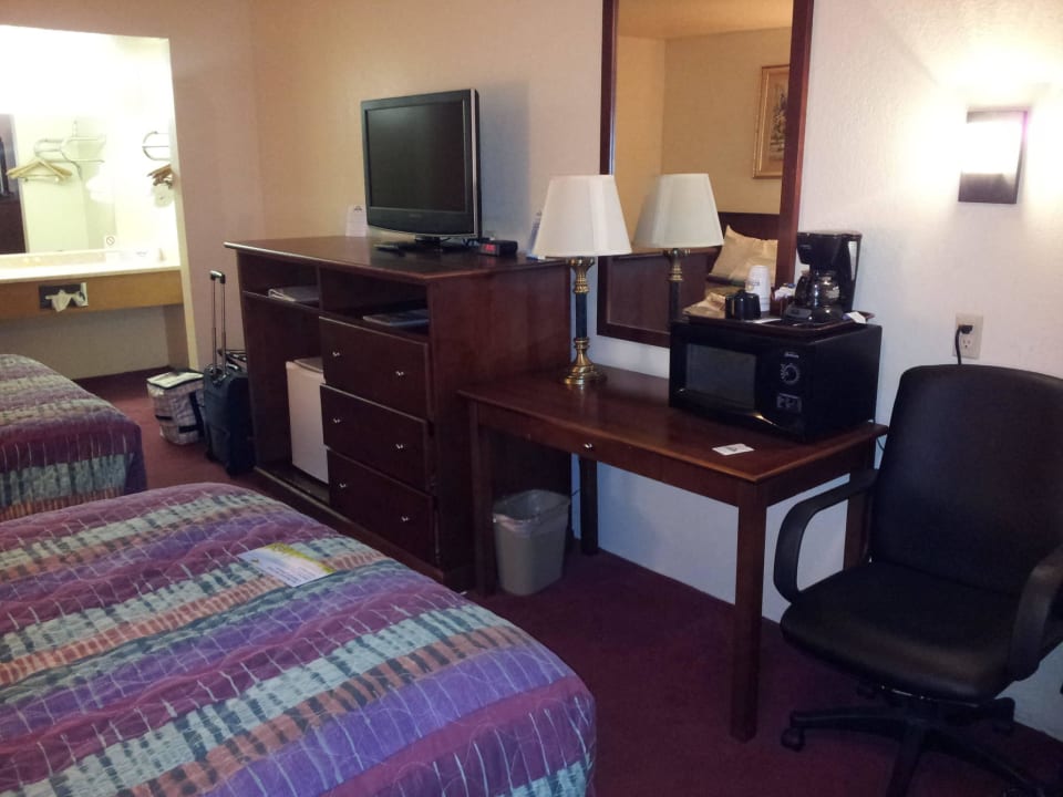 Mikrowelle, Kühlschrank, Kaffeemaschine vorhanden Hotel Days Inn Port Angeles