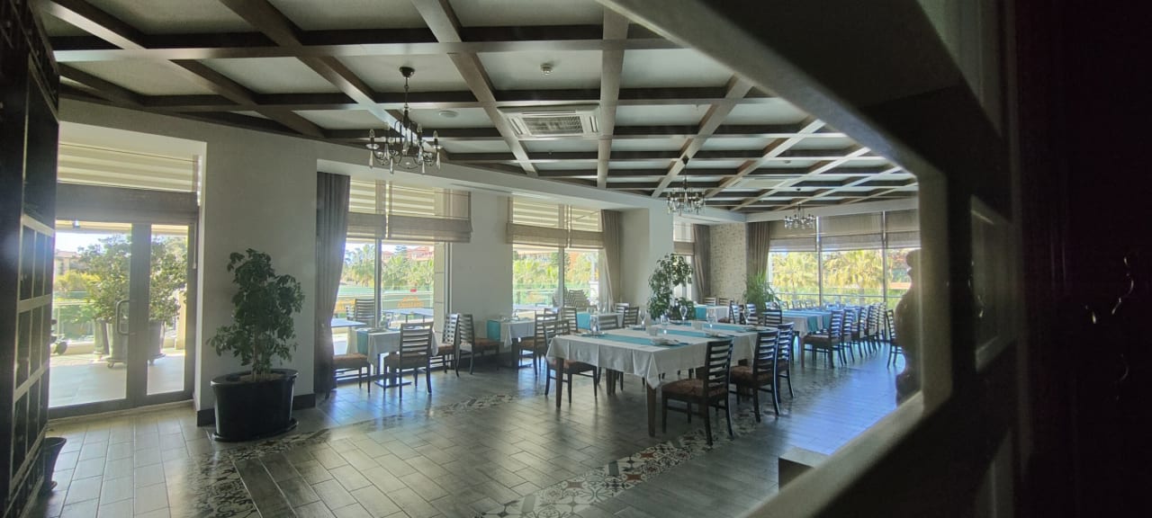 Gastro Luna Blanca Resort & Spa