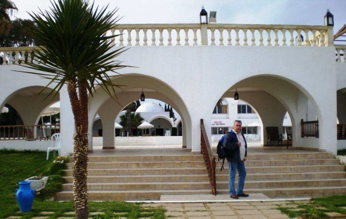 Wejście na plażę The Club Hammamet