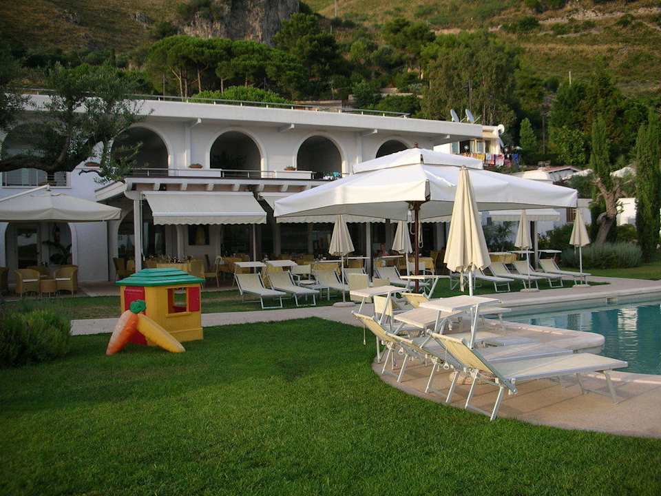 Terrasse Hotel Grotta Di Tiberio