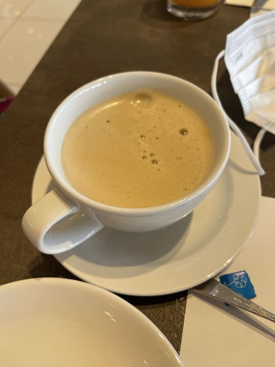 Gastro Crystal Springs Beach Hotel