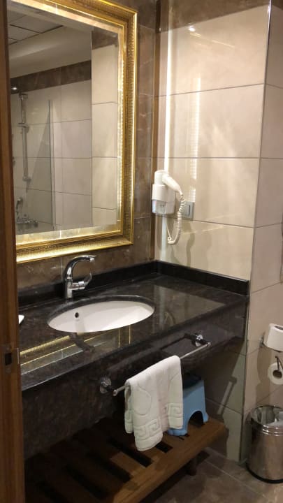 Zimmer Lonicera Resort & Spa Hotel