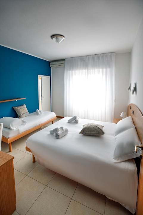 Zimmer Hotel Hc Resort Lignano