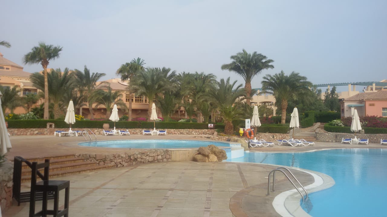 Pool Mövenpick Resort & Spa El Gouna