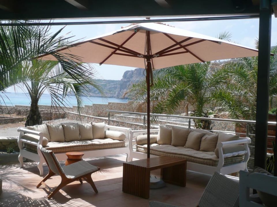 Gemütlich ist's in der Poolbar Aquagrand Artistic Luxury Beach Resort - Adults only