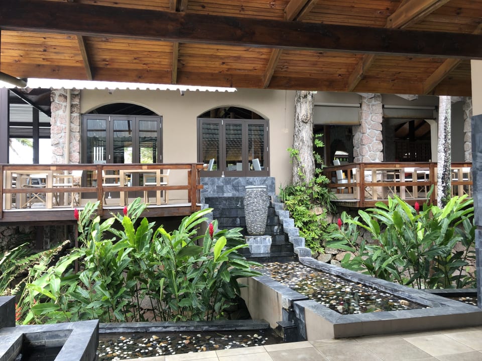 Gastro The Coco de Mer Hotel & Black Parrot Suites