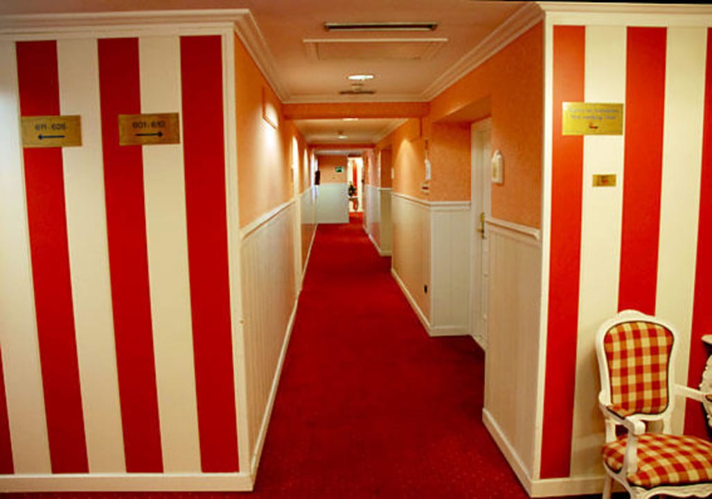Gangbereich Sallés Hotel Pere IV
