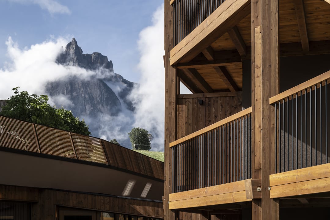 Außenansicht Hotel Alpenroyal