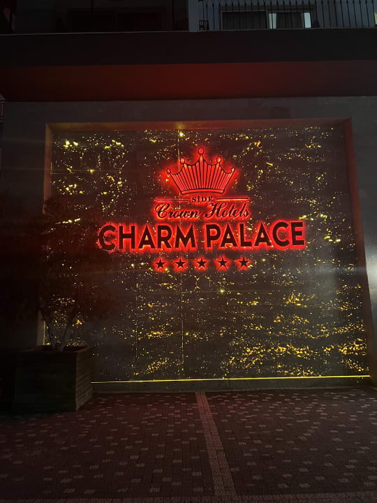 Außenansicht Well Palace Side