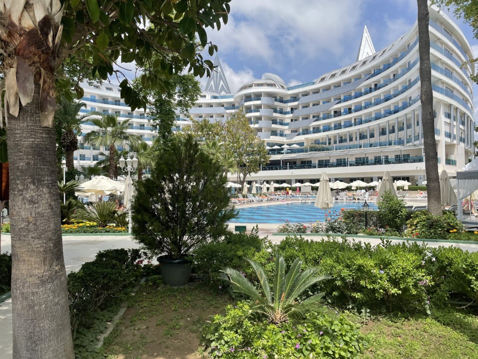 Außenansicht Hotel Botanik Platinum