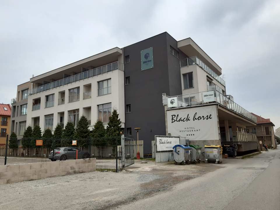 Außenansicht Black Horse