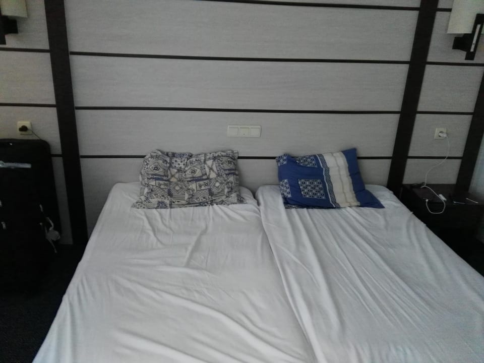 Zimmer Sunny Bay Hotel