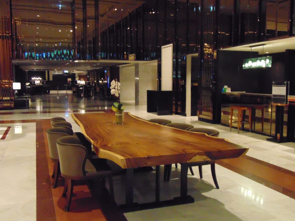Lobby Bangkok Marriott Marquis Queen's Park