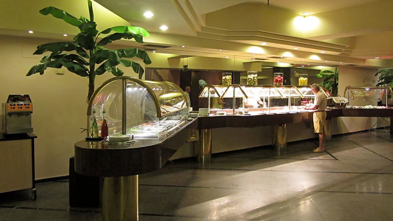 Restaurant & Büffet Bull Astoria