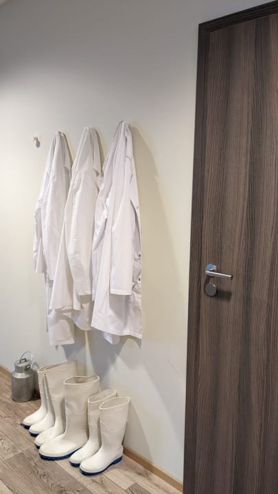 Lobby Milk Factory Guesthouse